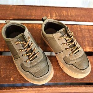 Osh Kosh B'Gosh Green Slip-on Shoes Little Boys 8